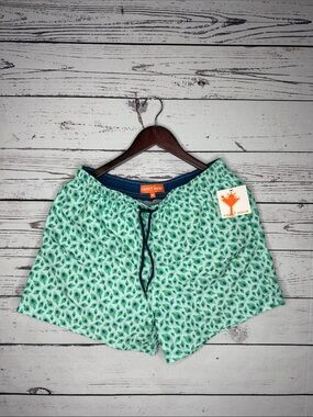 NWT Happy Hour Peacock Print Swim Trunks Men’s Medium Green Blue